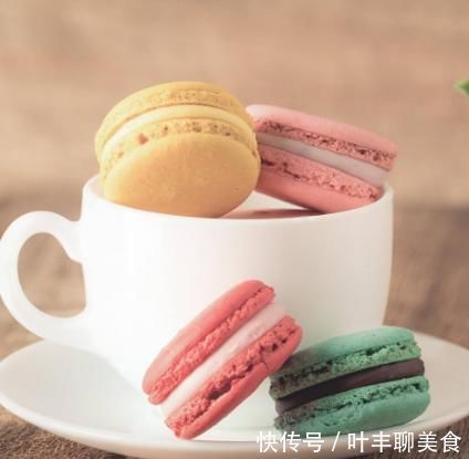 3种女生爱吃的零食，爱吃2种以上的是女神，不爱吃的多半是“女汉子”