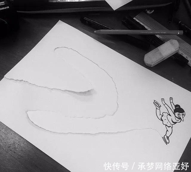 愤怒的小鸟!一张纸玩起了3D游戏,网友评论只有无聊又有才的人才能做到