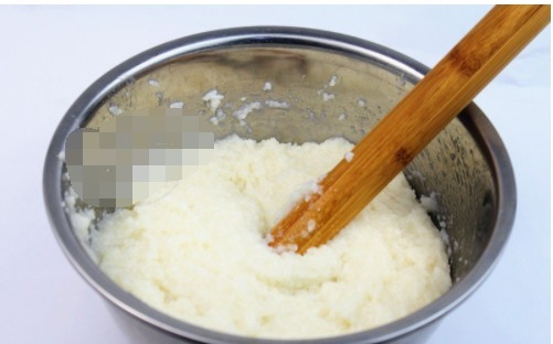 比买|没花多少钱,在家做的小点心比买的还好吃,又软又糯