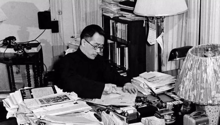 胡适生前最爱做的一件事,妻子起初支持,最后却经常抱怨:喜欢装