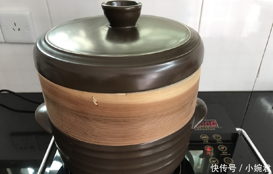 拉丝|此馅的包子你肯定没吃过,香到流口水,咬一口还拉丝,味道绝了