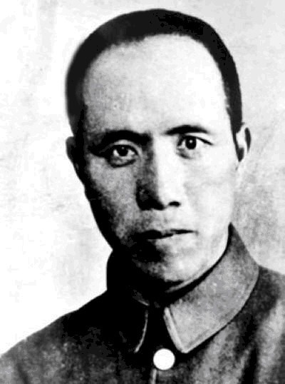 国军|国军副总司令缺钱,新四军缺枪,此人巧施一妙计,令他们各得所要