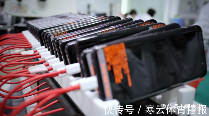 小米|中国手机冠军“变了”：挤下苹果、华为、小米，一季度卖2160万部