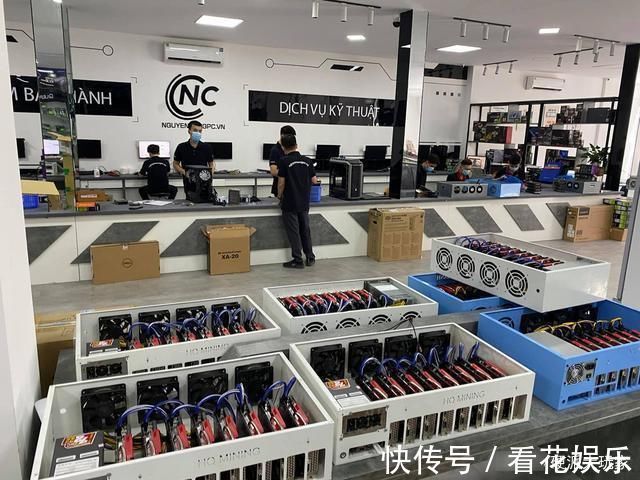 凡尔赛|真·土豪还是凡尔赛 外国网友用限量版显卡挖矿,画面感人