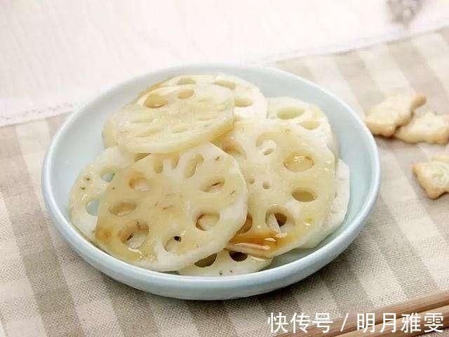 皮肤疹|怀孕时,孕妈常吃这4种食物,或许有助排胎毒,生个白嫩宝宝!