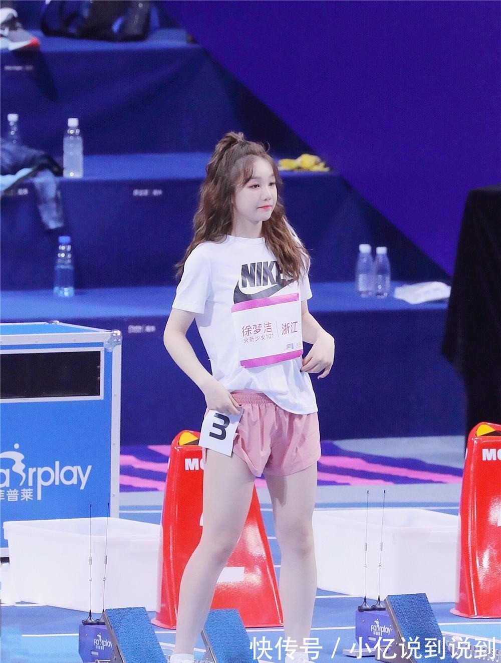 运动会|150人只被徐梦洁吸引, 运动服没人穿得比她甜, 拿首金夺运动会C位!