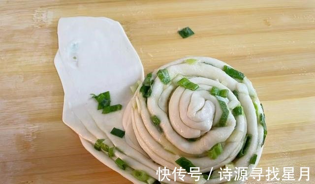 用这个方法做千层油饼太香了，层次分明，外酥里软，一口气吃2张！