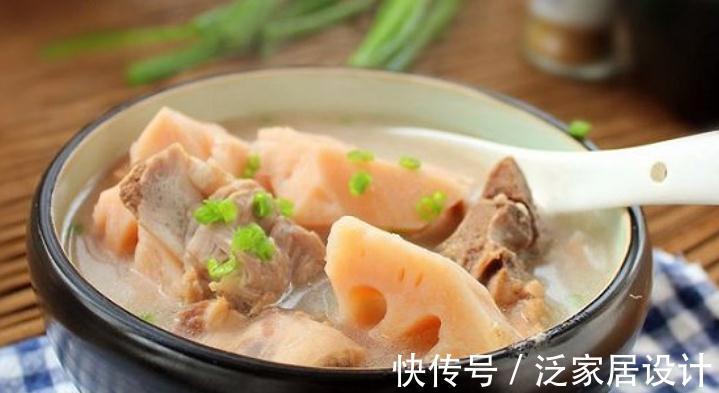 排骨炖莲藕怎么做不发黑?莲藕下锅前多做一步,汤汁浓郁不黑