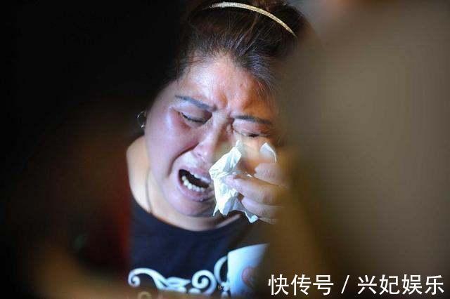 医生|26岁女孩呕吐物呈“粪便样”, 医生无奈救得一时也救不了命