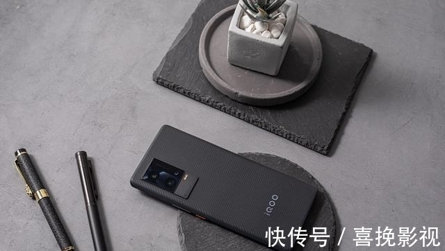 宝马传奇|iQOO 8 Pro发布后，其他骁龙888+机型为何“没声音了”？