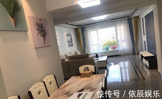 餐厅|130平新房装修花22万,客厅没阳台但超级漂亮,最满意一屋子窗帘