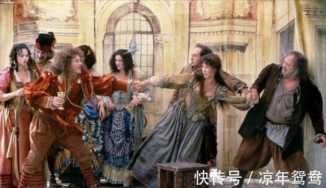 宫女 只有女生才穿高跟鞋?其实高跟鞋根本不是为女人发明的