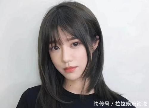 姐妹们|别再披头散发了,这些发型很适合新年剪,美腻了