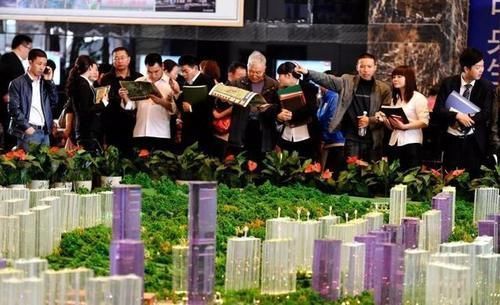 地理位置|买房哪几层楼不能买？尽量避开这几层，价格贵不说，还难出手