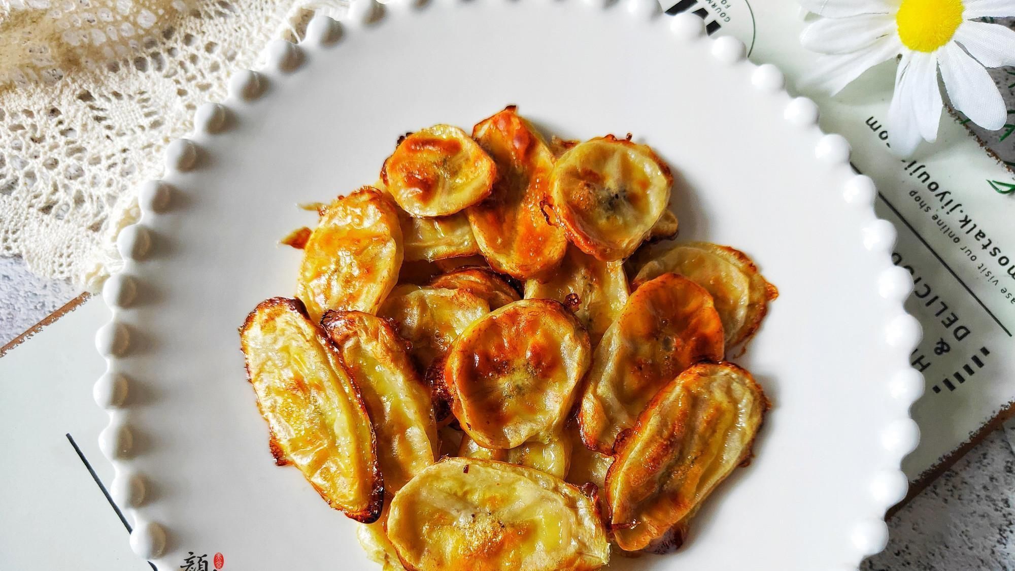 全家|香蕉最馋人的做法,我家隔三差五做,外酥里软,全家都爱吃