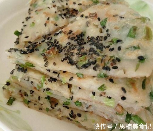 面食|简单好吃的面食,比馒头更香甜,简单一烙,香酥美味吃不够