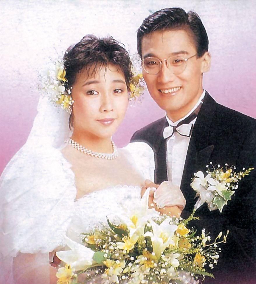 这些年来,任贤齐既是歌手,演员,又是老板,同时也是一个"绝世好男人"