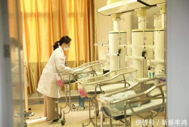 女儿|男子发现“干女儿”和自己越来越像,做了亲子鉴定,结果让他崩溃