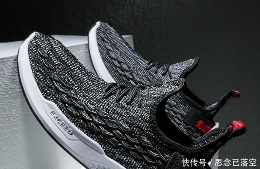 阿迪耐克|在中国烂大街的国产跑鞋,出口换个“马甲”成了奢侈品,网友真骄傲!