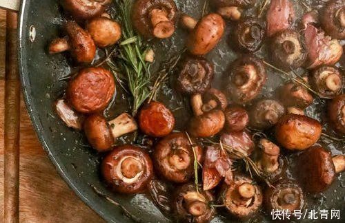 菌类|菌菇被列为入“人类最佳饮食结构”，增肌、抗癌、护心脑！这样吃，让你吃出好体魄