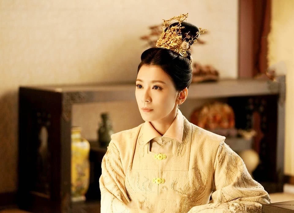 万贞儿|皇上带头宫斗,朱见深设计陷害皇后,挑起后宫争端