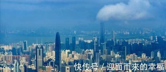 曹德旺|再过5年,手持2套房的家庭会面临什么?两位专家看法一致