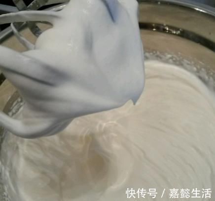 瞬间|教你一种桃子新吃法，冰冰凉凉的，很多人没见过，上桌瞬间被吃光