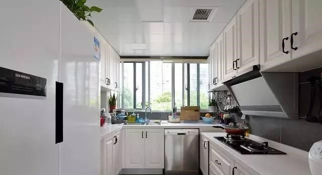 晒晒我的新房,大家都说漂亮,特别是客厅,赖在家不愿出门了