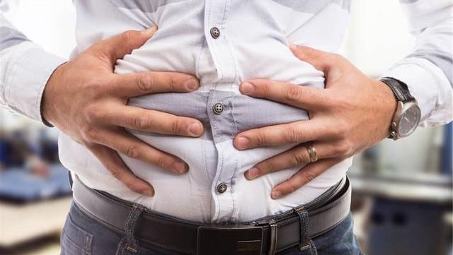 肥胖|血糖超标的人,身体可能出现3个异常,若没中,血糖还算平稳