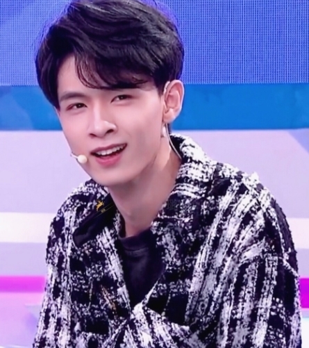 欢乐喜剧人第三期秦霄贤停演,郭德纲怎么了?原因让观众拍手叫好