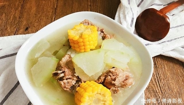 常喝|小雪,教你几道排骨汤的做法,汤汁清澈不油腻,营养足常喝身体棒