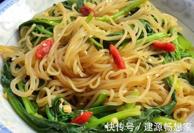 下饭|菠菜不煎不炒，焯个水拌一拌，清新爽口解油腻，下酒下饭都不错