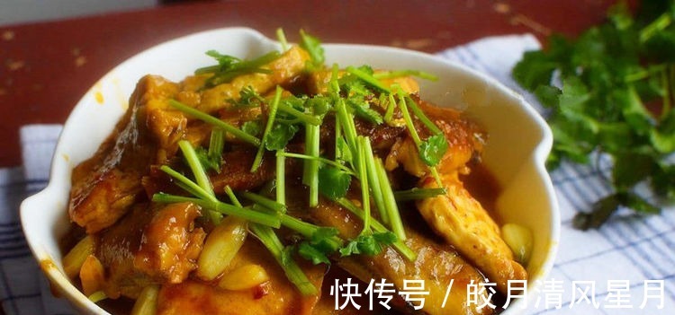 翻炒均匀|30余款菜肴推荐，有荤有素简单美味，一起为家人做营养大餐吧！