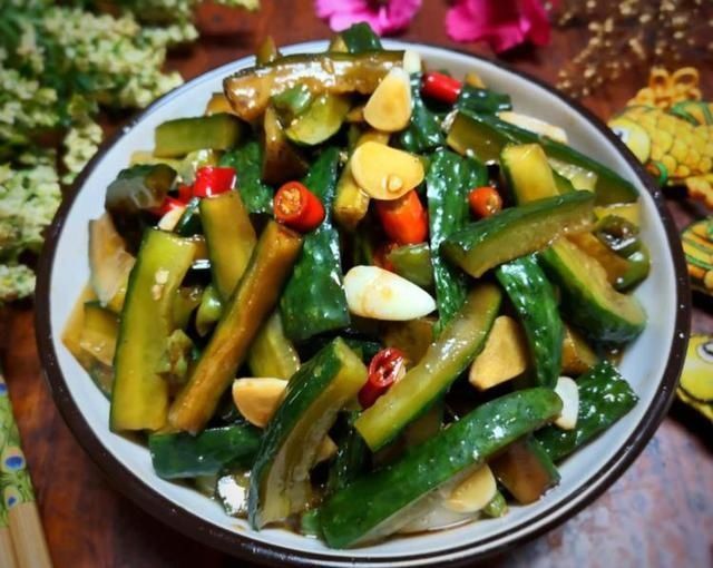 入味|做腌黄瓜,不要直接加盐腌多做1步,脆爽又入味,做1次吃3个月