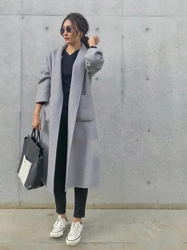 穿搭","m":"337af3f4701aff6299e8562df616f28569bf568c","nlabel":"stat_755443141:zm.news.so.com:5Z+O5biCVmlzaW9u,pageType_zmt,glevel_3","ntag":"tfashion;sfashion_时尚;kfashion_1:穿搭;call_P:全类:衬衫:针织衫;cfashion_P:全类