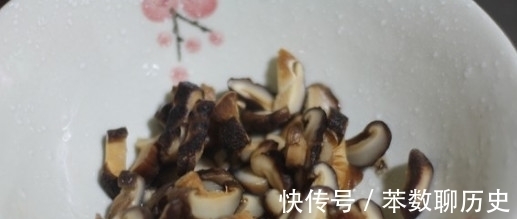 营养|它补血是红枣的五倍,比红糖营养的多,煮来吃,补血效果满分