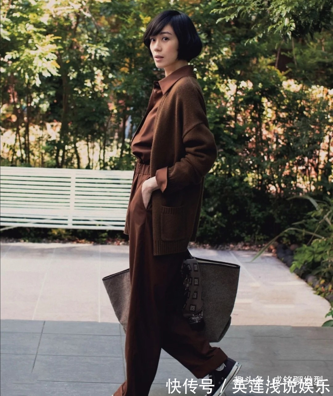 博主 最适合秋天的大地色穿搭,看博主如何搭配出高级感,温暖又显气质