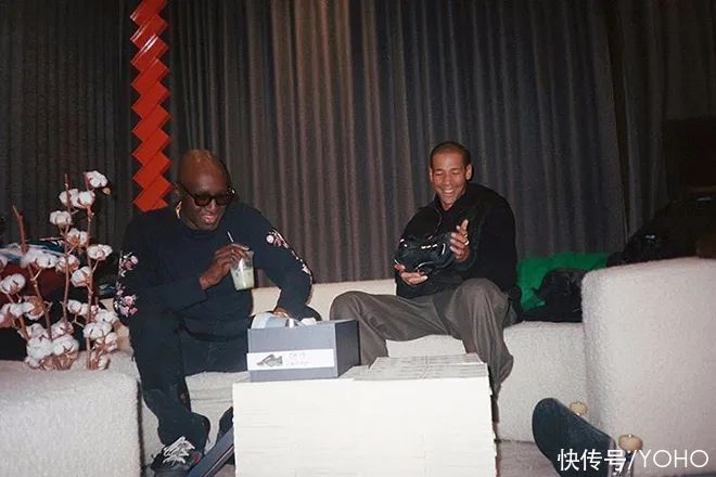 Travis Scott和Virgil亲自上脚，能轻松驾驭Vibe风的面包鞋，会是20年底的终极鞋王吗？