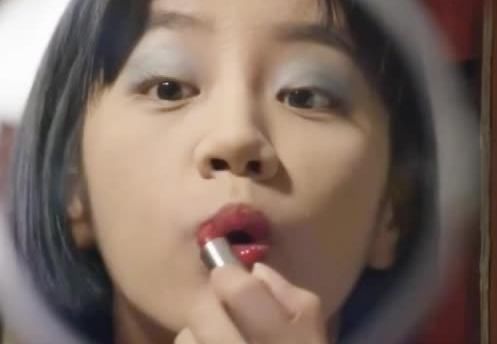 化妆品|青春期最“糟蹋”颜值的3陋习,全中会变“丑小鸭”,00后趁早改!