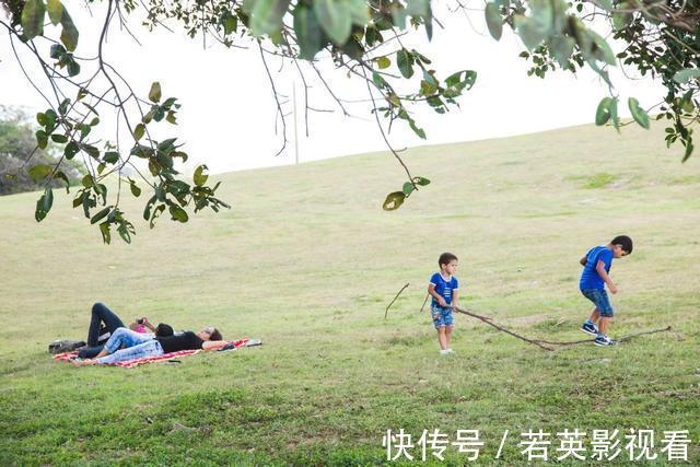 布谷|孩子的身高，是随爹还是随妈？儿科专家：在娘胎里就已经决定了