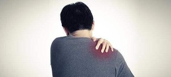 关节|枸杞用2周,肩膀不痛了,颈椎病也不见,成本仅仅不到3块钱