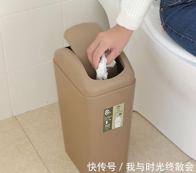 厕所|马桶里到底能不能扔“卫生纸”，听完老师傅的“建议”，我懂了！