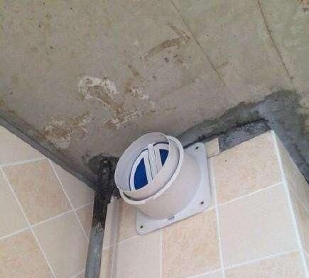 油烟|厨房里万万不要装这两种东西了，费钱又不实用，后悔我家才知道