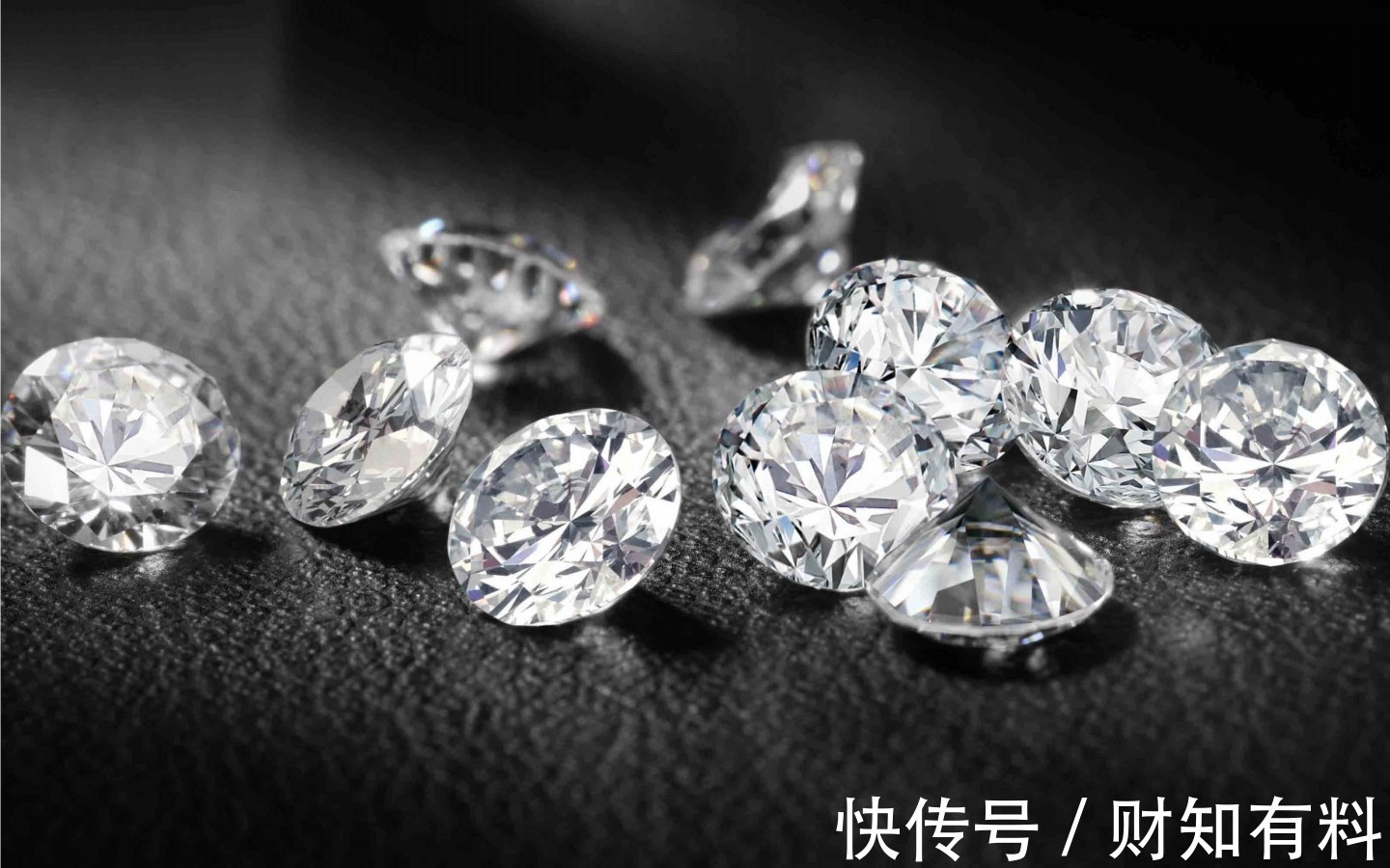 珠宝首饰|“骗”了全球上百年,却被我国“假货”揭穿,如今“火”不动了?