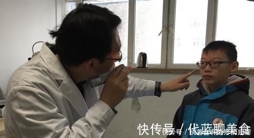 孩子|给宝妈提个醒毁掉娃眼睛的3大“杀手”,不是手机电视,是这些