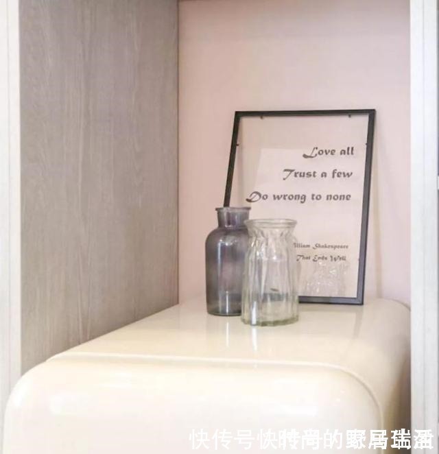 温馨|奋斗5年买下30㎡的家，榨干每一寸空间，温馨实用，我很满足！