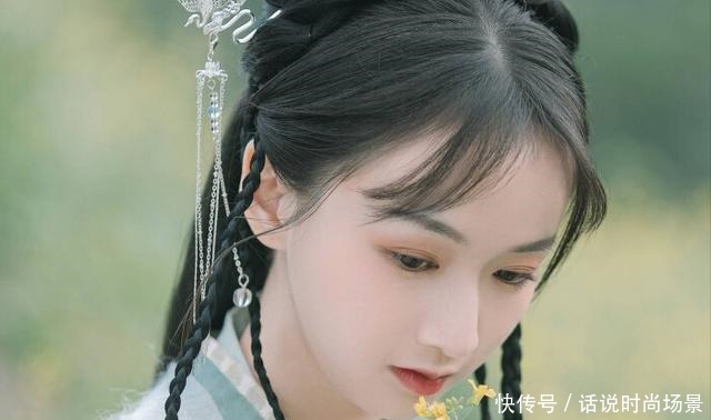 古言她原本是博士生,一觉醒来,成了正和男主闹和离的作死女配