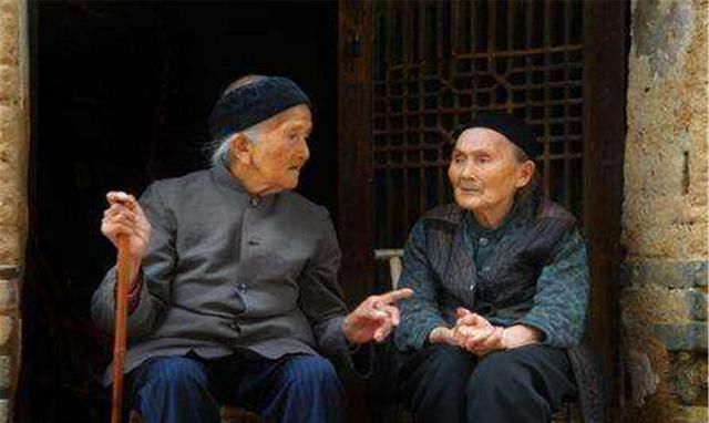 乡里乡亲|为何亲戚关系越来越淡老祖宗总结了两句俗语,句句经典