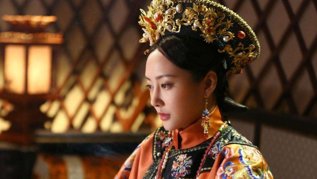 棺椁|乾隆身边最重要的女人,地位堪比皇后,死后棺椁打开仍面带笑容