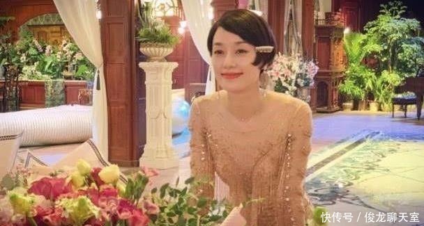 马伊琍|马伊琍短发留长,看着比从前显嫩了不少,还更有女人味了!